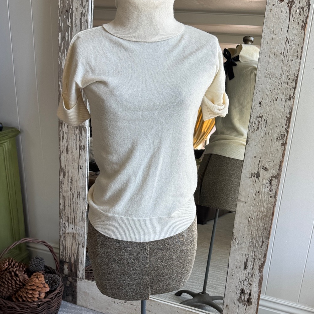 Banana Republic Cream Turtleneck Sweater